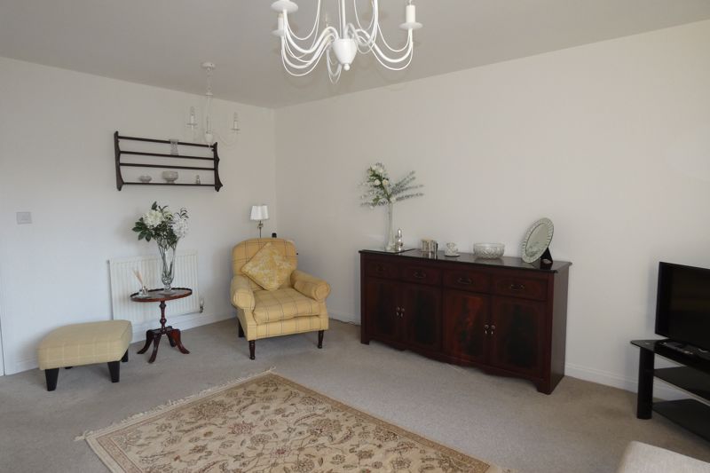 Lounge- click for photo gallery